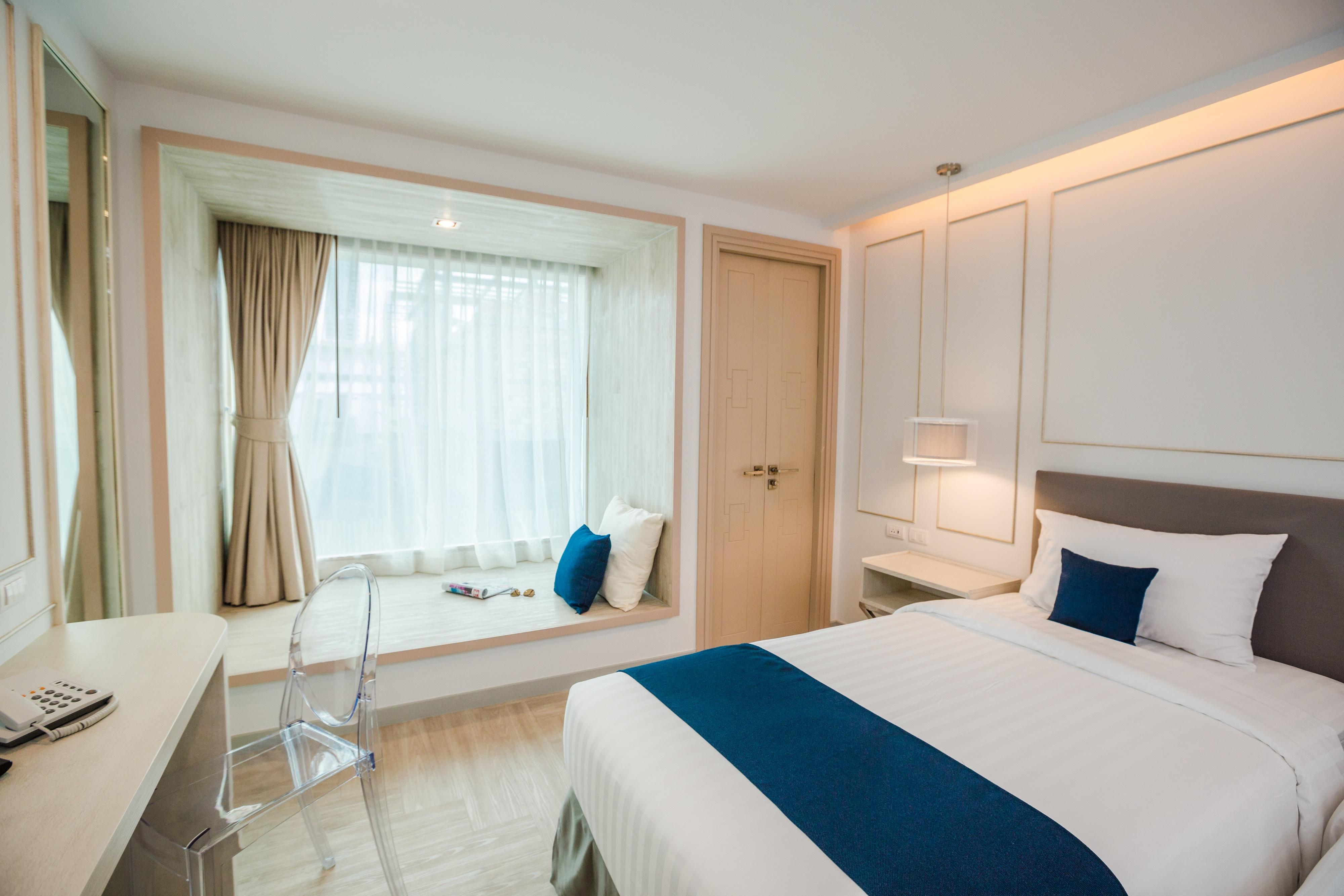 The Bloc Hotel Phuket - Sha Extra Plus Patong Екстериор снимка