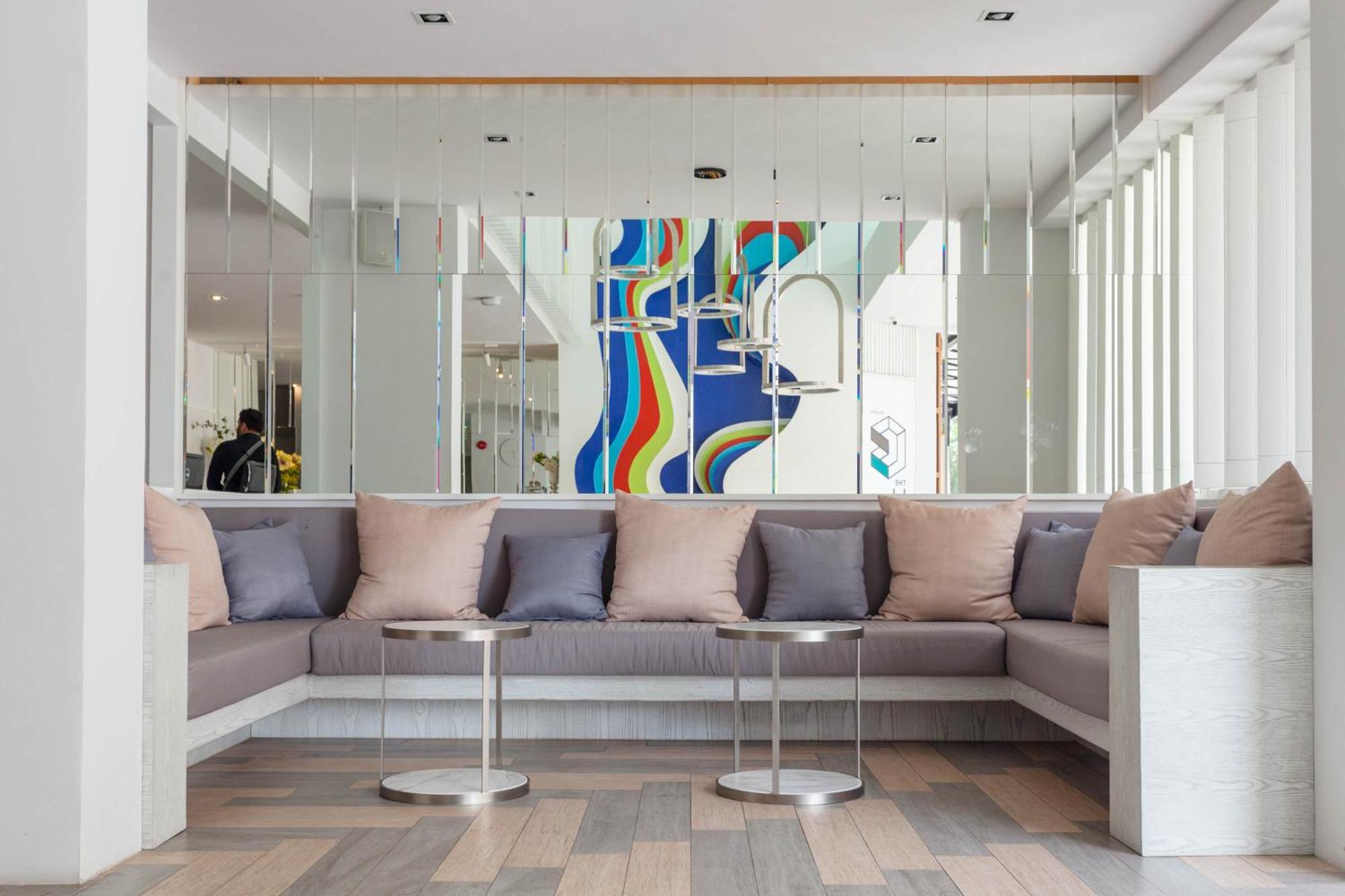 The Bloc Hotel Phuket - Sha Extra Plus Patong Екстериор снимка